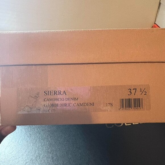 Black and silver Gianvito Rossi high heels with bows - Picture 5 of 7